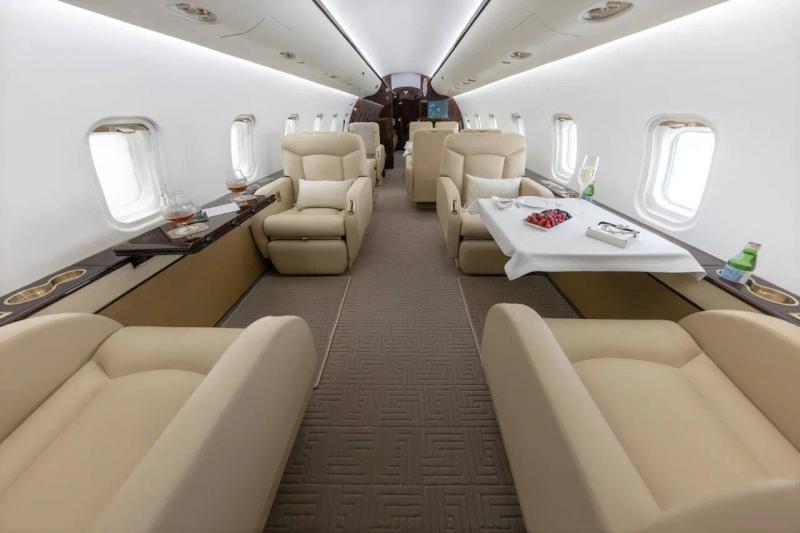 Bombarier Challendger 850 2012/2025