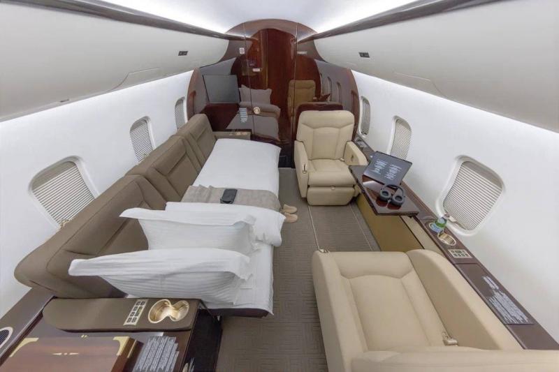 Bombarier Challendger 850 2012/2025